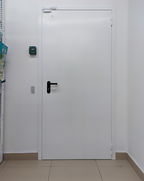 противопожарная дверь с доводчиком противопожарная дверь с доводчиком